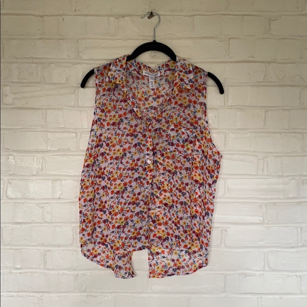 Button up tank top!